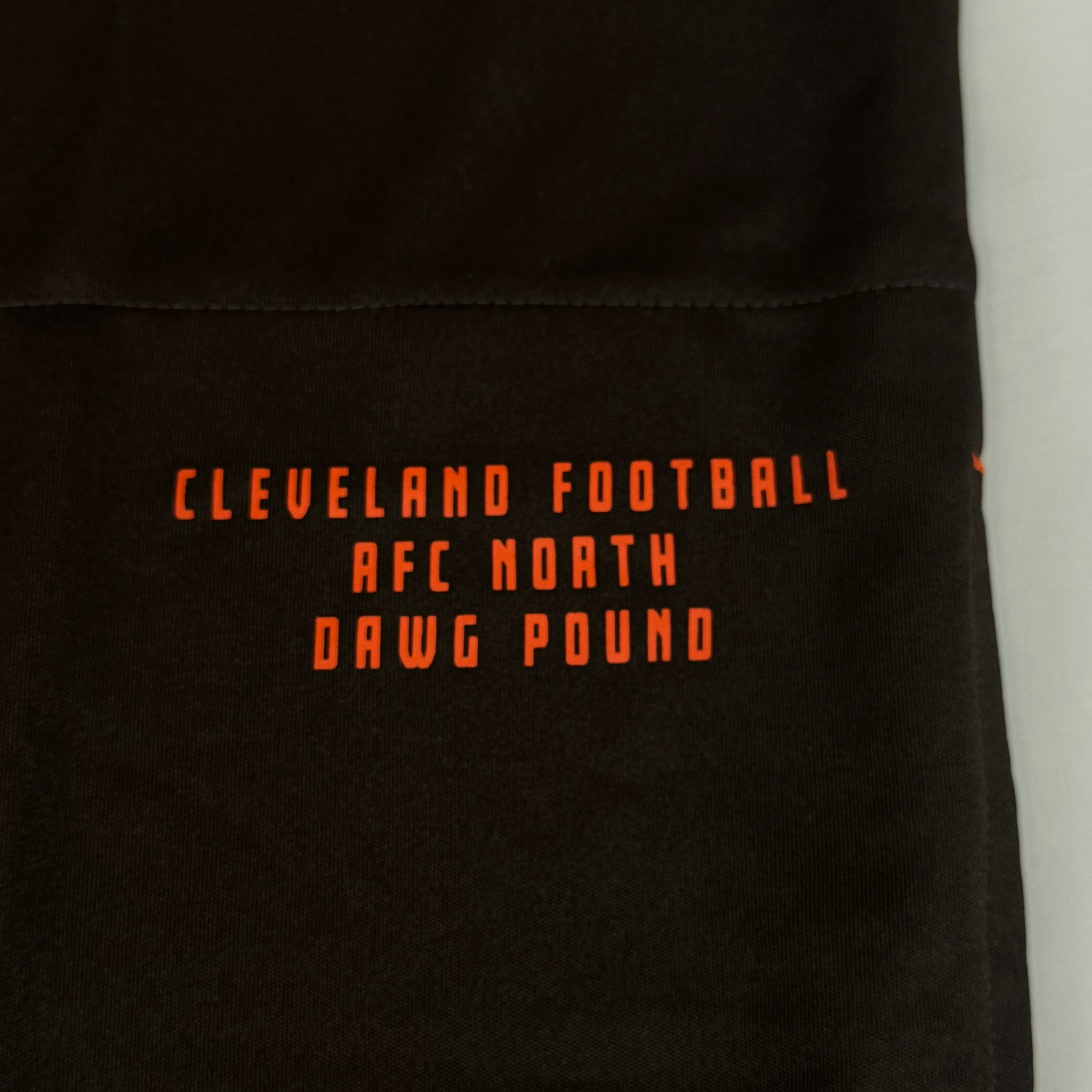NFL Cleveland Browns Quarter Zip Pullover Shirt Long Sleeve XL Brown 1802969